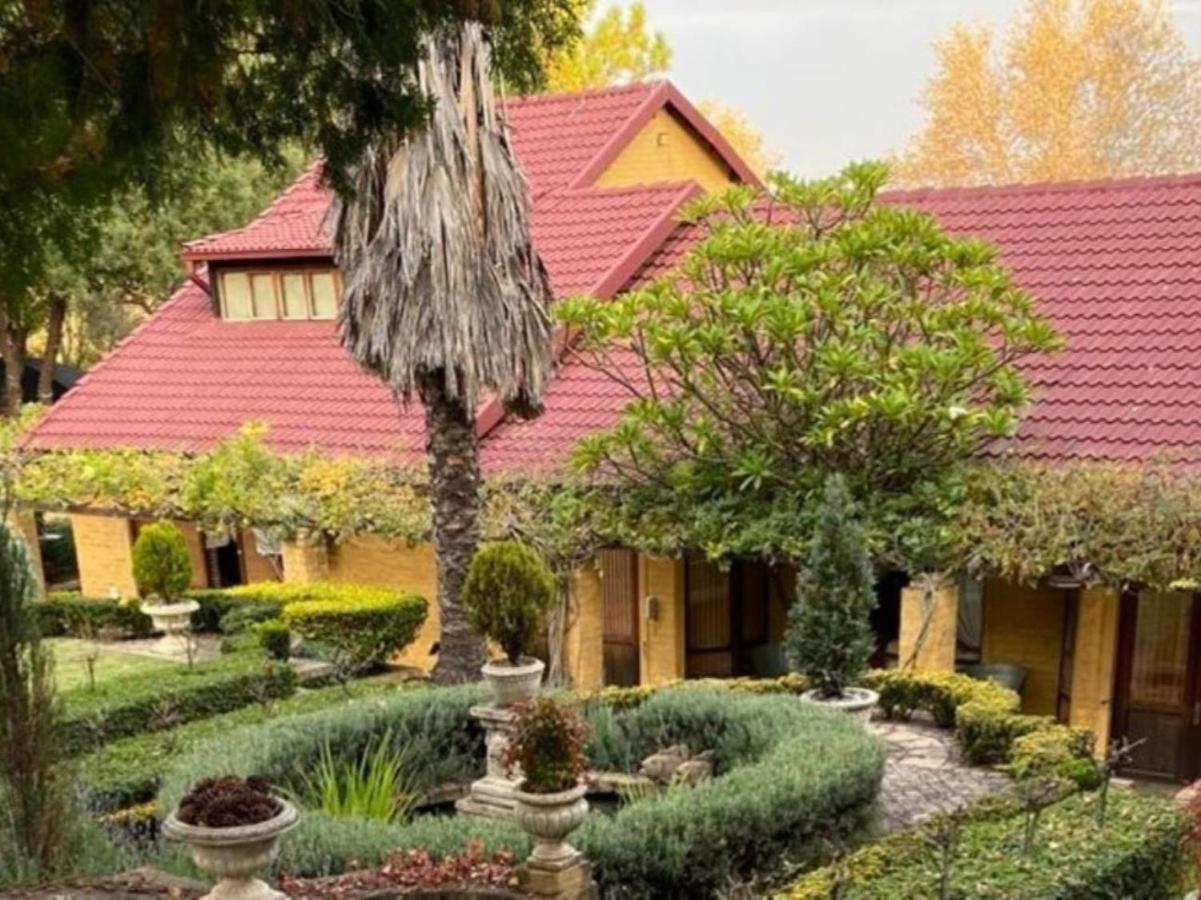 ניוקאסל The Tuscan Garden מראה חיצוני תמונה