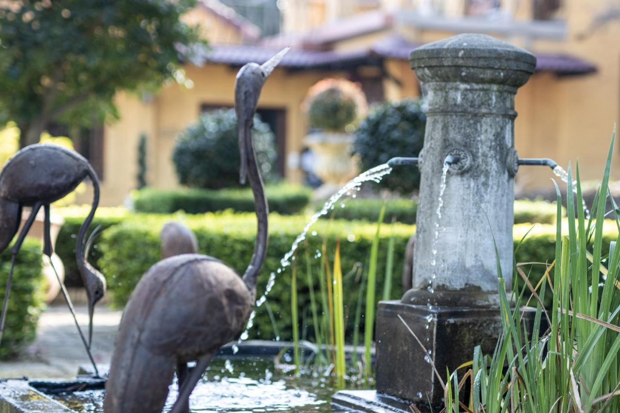 ניוקאסל The Tuscan Garden מראה חיצוני תמונה
